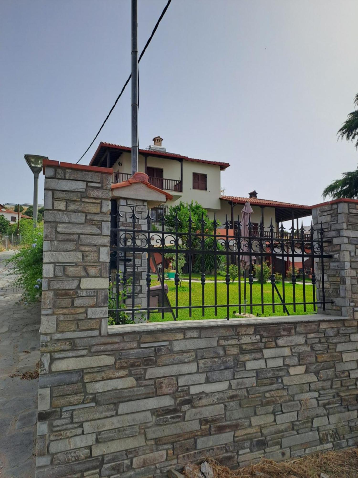 Sundays Family House/Studio Nikiti  Exterior photo
